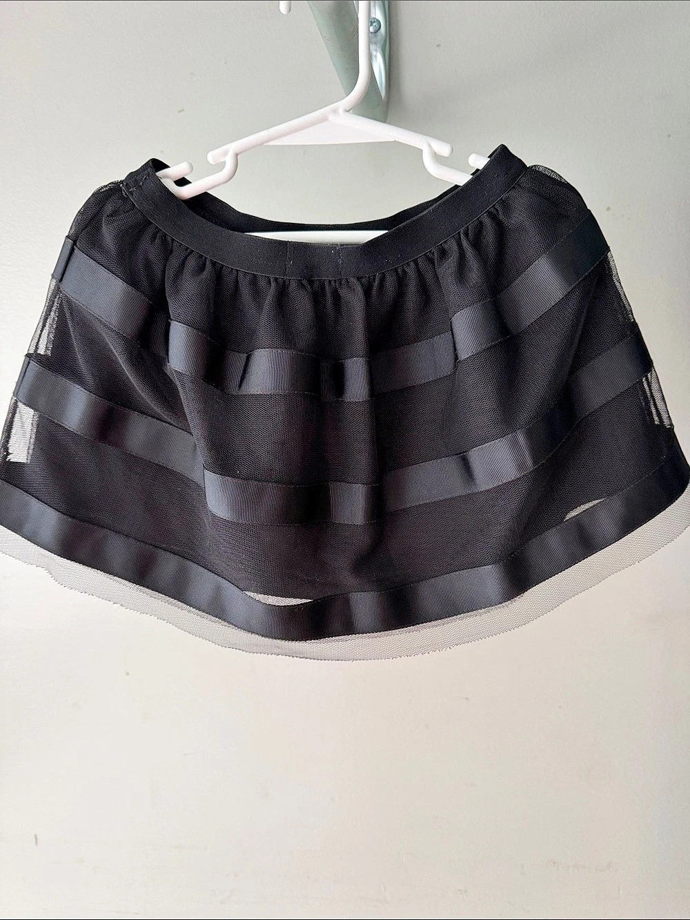 Sweet Children's Place Girls Fancy Black Skirt Mesh and Ribbon Overlay Size 4T